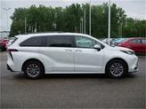 Thumbnail of 2022 Wind Chill Pearl Toyota Sienna