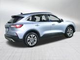 Thumbnail of 2022 Iced Blue Silver Metallic Ford Escape
