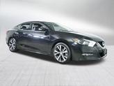 Photo of 2017 Super Black Nissan Maxima