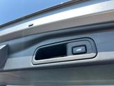 Thumbnail of 2022 Lunar Silver Metallic Honda Pilot