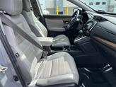 Thumbnail of 2017 White Diamond Pearl Honda CR-V