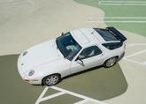 Thumbnail of 1991 White Porsche 928