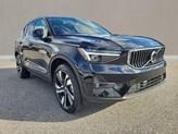 Thumbnail of 2025 Onyx Black Metallic Volvo XC40