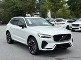Thumbnail of 2026 Crystal White Metallic Volvo XC60