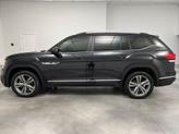 Thumbnail of 2019 Deep Black Pearl Volkswagen Atlas