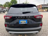 Thumbnail of 2025 Agate Black Metallic Ford Escape