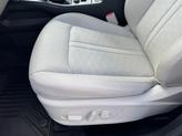 Thumbnail of 2025 Glacial White Pearl Kia Sorento