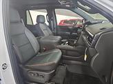Thumbnail of 2025 Summit White GMC Yukon