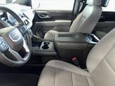 Thumbnail of 2023 White Frost Tricoat GMC Yukon XL