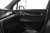 Thumbnail of 2021 Crystal White Tricoat Cadillac XT6