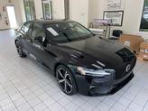 Thumbnail of 2025 Onyx Black Metallic Volvo S60