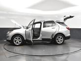 Thumbnail of 2020 Silver Ice Metallic Chevrolet Equinox