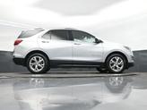 Thumbnail of 2020 Silver Ice Metallic Chevrolet Equinox