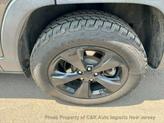 Thumbnail of 2016 Granite Crystal Metallic Clearcoat Jeep Cherokee