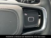 Thumbnail of 2025 Pristine White Metallic Tri-Coat Lincoln Navigator