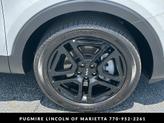 Thumbnail of 2024 GLACIAL WHITE PEARL WHIT Kia Telluride
