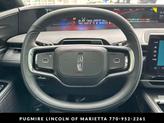 Thumbnail of 2025 White Platinum Metallic Tri-Coat Lincoln Nautilus