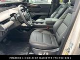 Thumbnail of 2025 White Platinum Metallic Tri-Coat Lincoln Nautilus