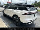 Thumbnail of 2025 White Platinum Metallic Tri-Coat Lincoln Nautilus