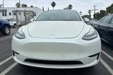 Thumbnail of 2021 Pearl White Multi-Coat Tesla Model Y