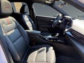 Thumbnail of 2025 Summit White Chevrolet Trax