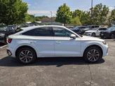 Thumbnail of 2022 Glacier White Metallic Audi Q5