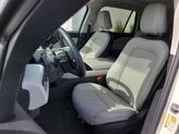 Thumbnail of 2025 Pristine White Metallic Tri-Coat Lincoln Aviator