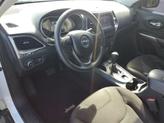 Thumbnail of 2019 Bright White Clearcoat Jeep Cherokee