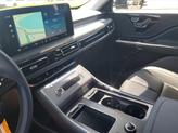 Thumbnail of 2025 Infinite Black Metallic Clearcoat Lincoln Aviator
