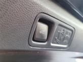 Thumbnail of 2022 Infinite Black Metallic Clearcoat Lincoln Navigator