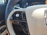 Thumbnail of 2025 Crystal White Metallic Clearcoat Lincoln Corsair
