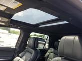 Thumbnail of 2025 Infinite Black Metallic Clearcoat Lincoln Navigator