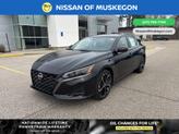 Thumbnail of 2025 Super Black Clearcoat Nissan Altima