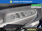 Thumbnail of 2025 Everest White Pearl Tricoat Nissan Armada