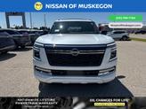 Thumbnail of 2025 Everest White Pearl Tricoat Nissan Armada