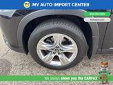 Thumbnail of 2017 Midnight Black Metallic Toyota Highlander Hybrid