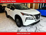 Photo of 2023 Glacier White Nissan Rogue