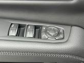 Thumbnail of 2025 Onyx Black GMC Yukon