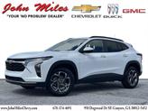 Photo of 2025 Summit White Chevrolet Trax