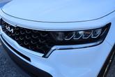 Thumbnail of 2023 Glacial White Pearl Kia Sorento