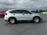 Thumbnail of 2016 Alabaster Silver Metallic Honda CR-V