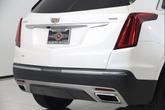 Thumbnail of 2022 Crystal White Tricoat Cadillac XT5
