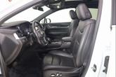 Thumbnail of 2022 Crystal White Tricoat Cadillac XT5