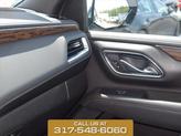 Thumbnail of 2024 Iridescent Pearl Tricoat Chevrolet Suburban