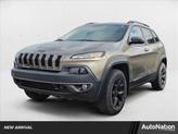 Photo of 2017 Light Brownstone Pearlcoat Jeep Cherokee
