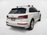 Thumbnail of 2021 Glacier White Metallic Audi Q5