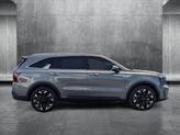 Thumbnail of 2024 Everlasting Silver Kia Sorento