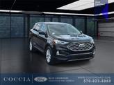 Thumbnail of 2022 AGATE BLACK METALLIC Ford Edge