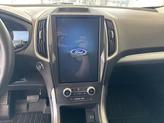Thumbnail of 2022 Green Ford Edge