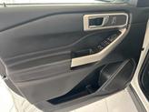 Thumbnail of 2020 Oxford White Ford Explorer